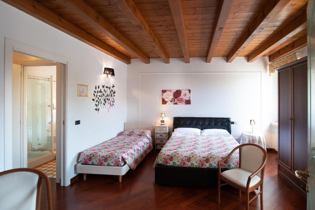 Villa Mari 蒙塔尼亚纳 外观 照片