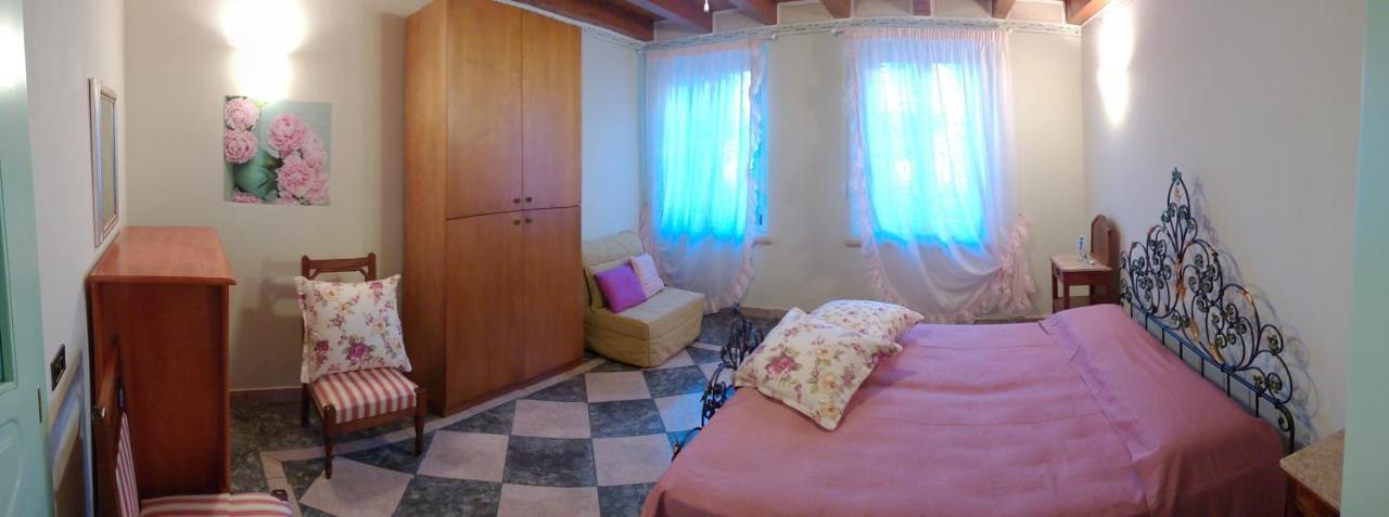 Villa Mari 蒙塔尼亚纳 外观 照片
